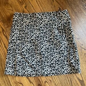 LOFT lined mini skirt animal Leopard  print size 10